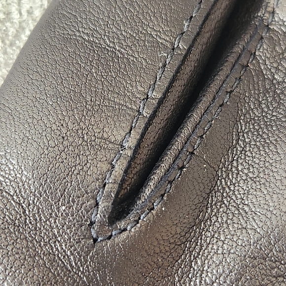 Isotoner gloves women's S black leather Thinsulate 3M lining classic new $60 - Picture 3 of 10